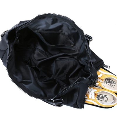 Νάυλον τσάντα Duffle γυμναστικής τσαντών αθλητικού Duffle μαύρων με το διαμέρισμα παπουτσιών